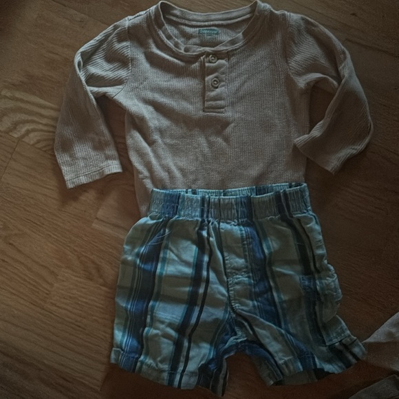 18montgs everything- TOMMY HILFIGER/ Nike matching not included 2t/24 months - Picture 4 of 13